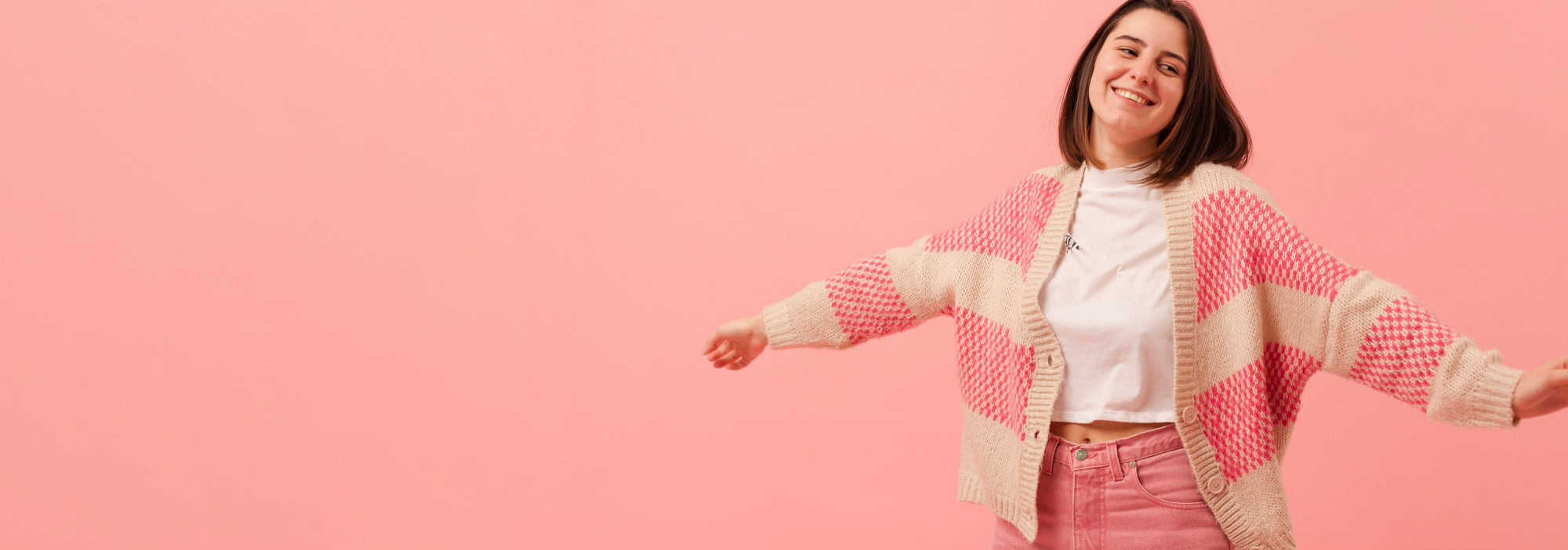 slider image 16184552193b4706ec-2